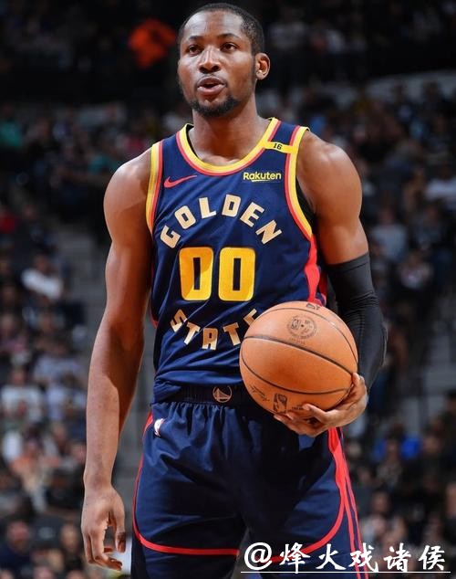 库明加交易危机:勇士默许,市场却冷遇 库明加交易危机:勇士默许,市场却冷遇